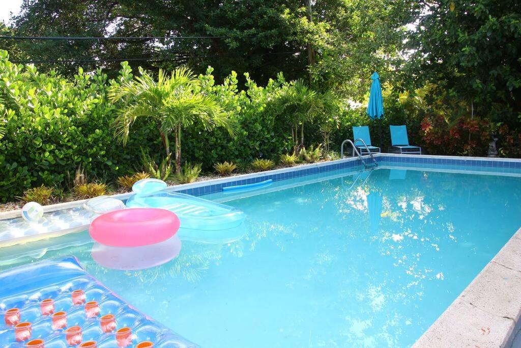 House With Pool And Bbq, 12 Min To The Beach Miami Shores Exterior foto